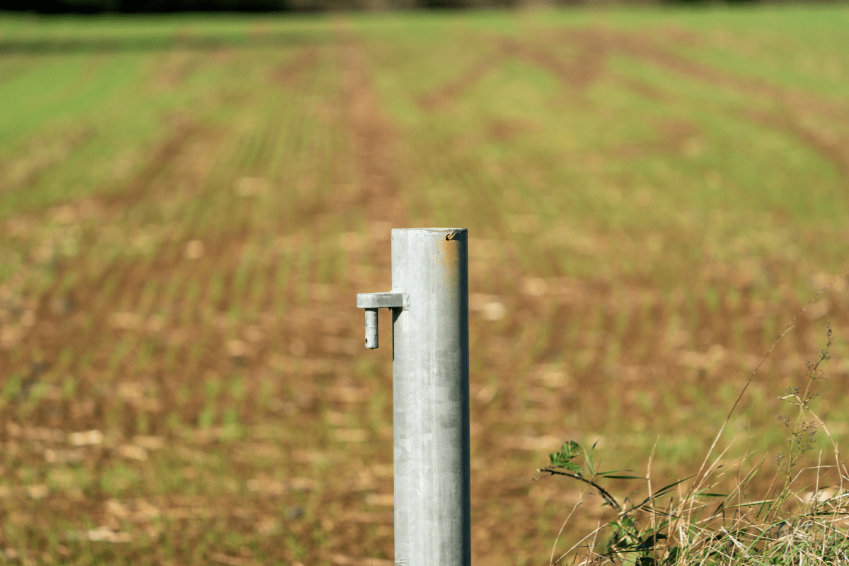 Aluminum Post: A Multifunctional Square Pole for Your Needs